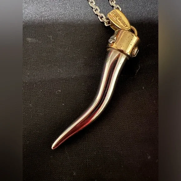 Dolce & Gabbana Horn Necklace w/ box & jewelry cloth. Missing D&G pendant - Picture 4 of 12